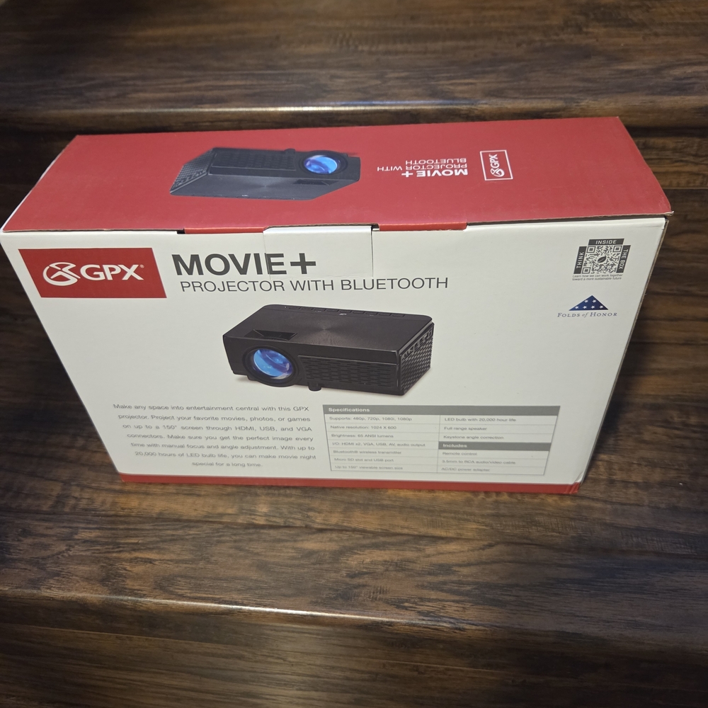GPX Movie+ Black Projector with Bluetooth - Picture 2 of 2